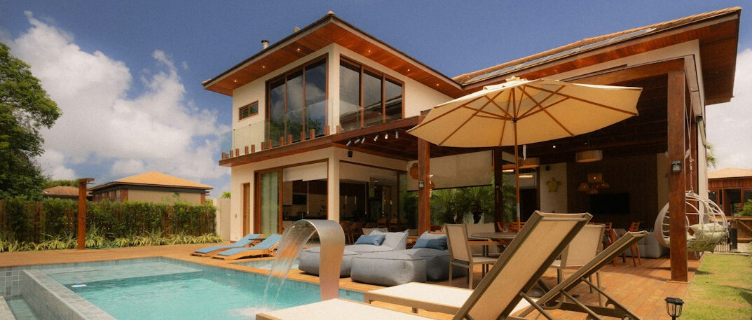 luxury poolside villa